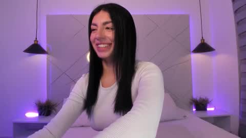 Antonella online show from 03/17/26, 12:04