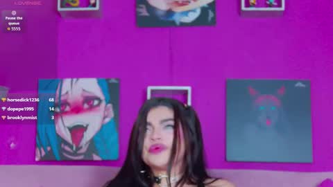 Antonella online show from 12/19/25, 11:23