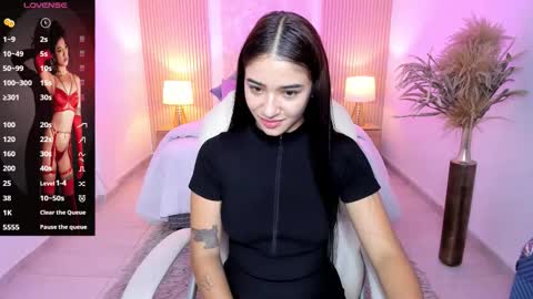  Antonella Grayy  online show from 10/24/25, 11:06