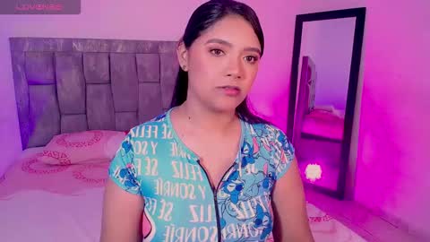 Antonella online show from 02/15/26, 12:18