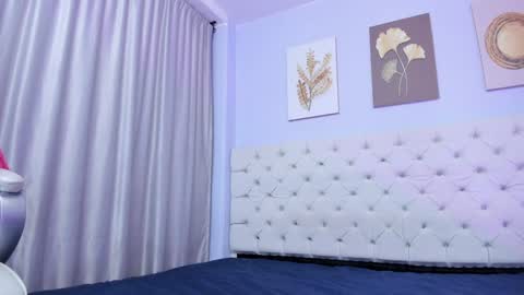 Antonella online show from 01/11/25, 04:38