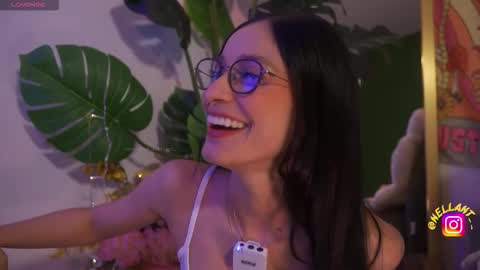 Nell. online show from 01/13/26, 01:44