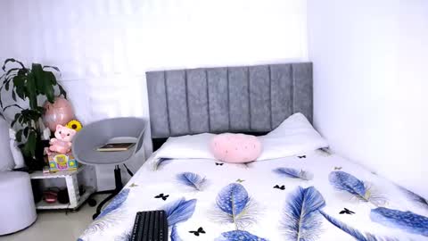 antonella online show from 02/04/25, 01:23