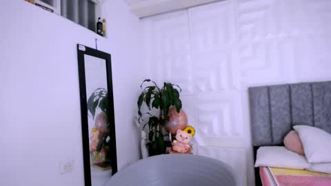 antonella online show from 02/04/25, 04:26