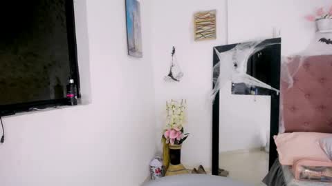 antonella online show from 10/16/25, 01:17