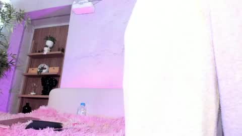 Antonella Rossi online show from 05/23/26, 08:02