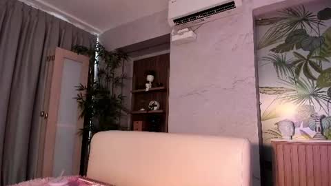 Snapshot of antonella_rossi24 chatting on 07/03/26, 10:05 Antonella Rossi online show from 07/03/26, 10:05