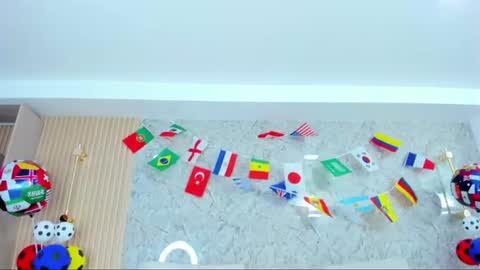 Snapshot of antonella_west chatting on 06/25/26, 05:12 Anto online show from 06/25/26, 05:12