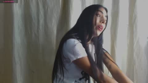 AntonellaAndNoah online show from 12/05/24, 01:03