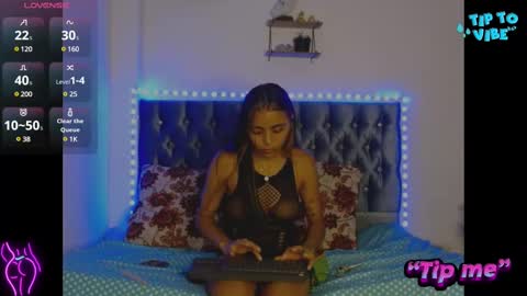 AntonellaAndNoah online show from 02/19/25, 04:55