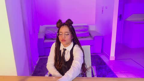 Antonella online show from 05/22/26, 01:57