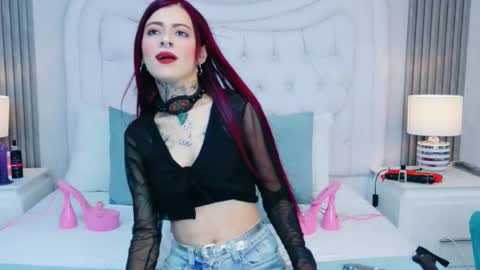 AntonellaEscudero online show from 03/26/26, 08:03