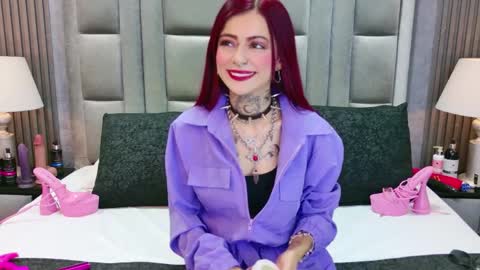 AntonellaEscudero online show from 04/04/26, 07:55