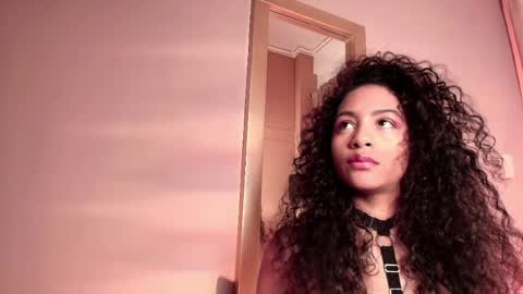 AntonellaHall  online show from 04/09/26, 06:57