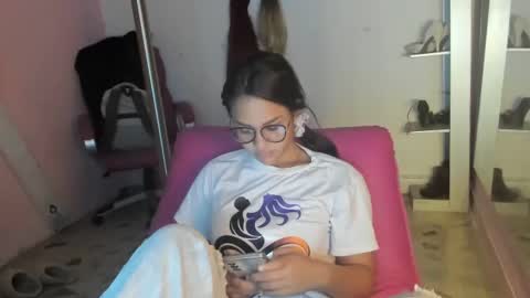 ANTONELLA online show from 08/05/26, 12:19