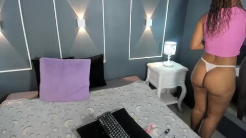 Sarah online show from 02/24/25, 12:16