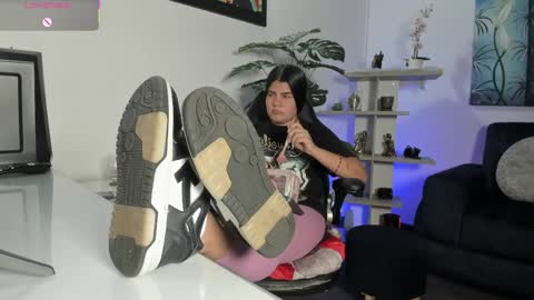 Antonella  online show from 04/01/26, 07:44