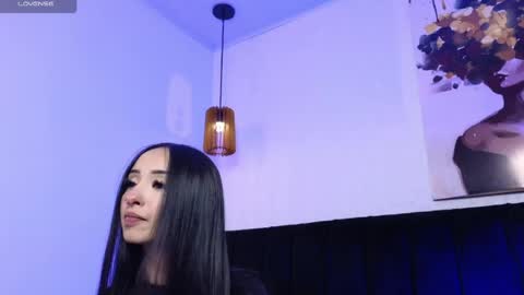 antonellariva_ online show from 06/02/26, 08:22