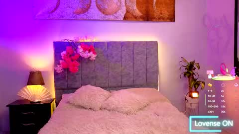 Snapshot of antonellastar24_ chatting on 11/08/25, 08:14 Antonella online show from 11/08/25, 08:14