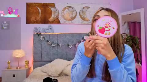  Antonella online show from 02/16/26, 08:05