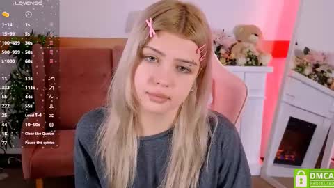 antonia_ferrero online show from 01/11/26, 09:14