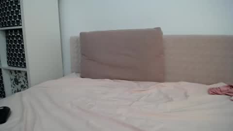 Snapshot of antoniamartin1 chatting on 01/23/25, 04:26 Antonia online show from 01/23/25, 04:26