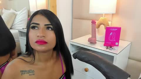 Snapshot of antoniaross chatting on 04/11/26, 11:58 Antonia online show from 04/11/26, 11:58