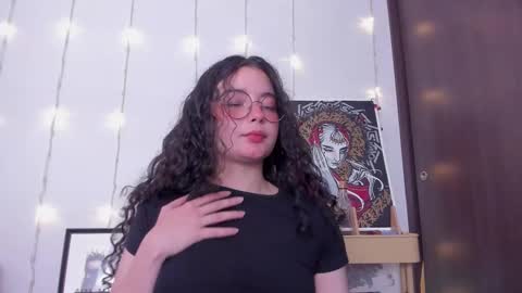 Antonia online show from 10/07/25, 02:09