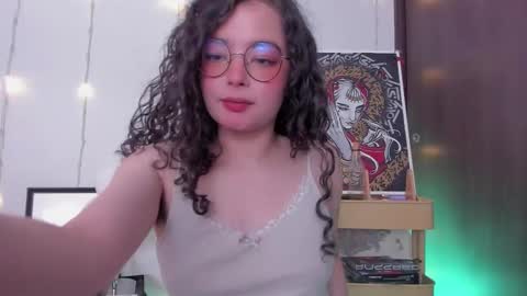 Antonia online show from 10/09/25, 01:58