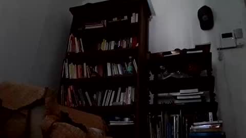 antonino85 online show from 03/01/25, 07:37