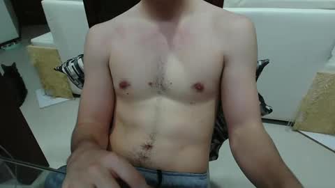 Snapshot of antonio_ricci chatting on 09/22/25, 11:51 antonio_ricci online show from 09/22/25, 11:51