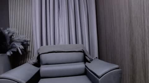 Snapshot of antoniovalentinidiamond chatting on 05/15/26, 06:48 HI My name is Antonio online show from 05/15/26, 06:48