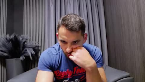 Snapshot of antoniovalentinidiamond chatting on 05/16/26, 07:01 HI My name is Antonio online show from 05/16/26, 07:01