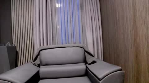 Snapshot of antoniovalentinidiamond chatting on 05/24/26, 06:57 HI My name is Antonio online show from 05/24/26, 06:57