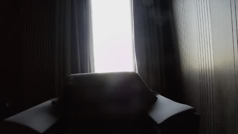 Snapshot of antoniovalentinidiamond chatting on 05/27/26, 04:59 HI My name is Antonio online show from 05/27/26, 04:59