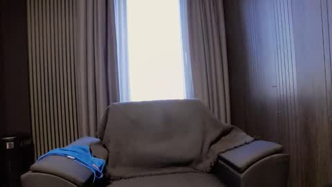 Snapshot of antoniovalentinidiamond chatting on 05/29/26, 06:06 HI My name is Antonio online show from 05/29/26, 06:06