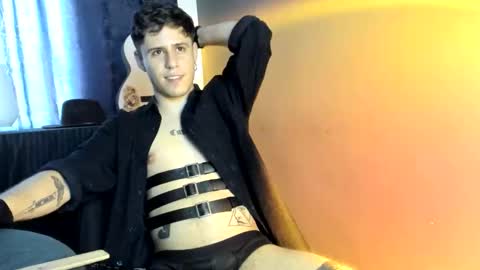 antonnello_ online show from 10/20/25, 09:48