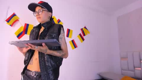 antony_d_ossa online show from 06/21/26, 09:06
