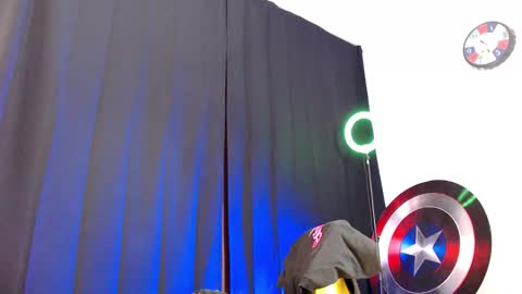 Instagram miguelangel1802  online show from 11/10/25, 05:23