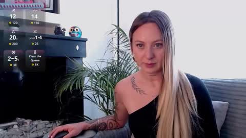 Antonia online show from 01/14/26, 06:24