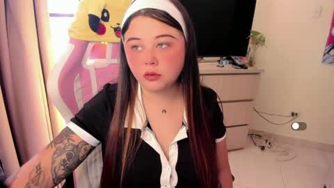   Independent model  online show from 04/29/26, 04:00