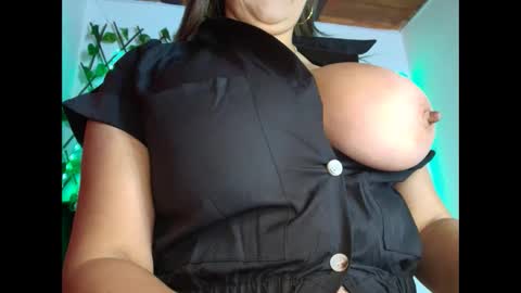 any mour online show from 09/24/25, 05:05