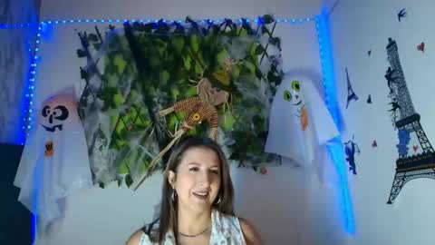 any mour online show from 10/28/25, 05:04