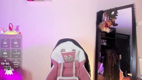 Snapshot of any_preciious chatting on 12/19/25, 03:24 ana maria online show from 12/19/25, 03:24