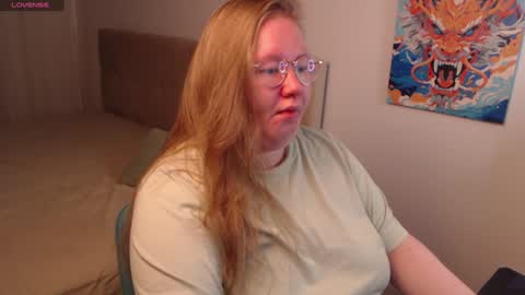 Snapshot of anya_muna chatting on 01/07/25, 07:28 Anya Muna online show from 01/07/25, 07:28