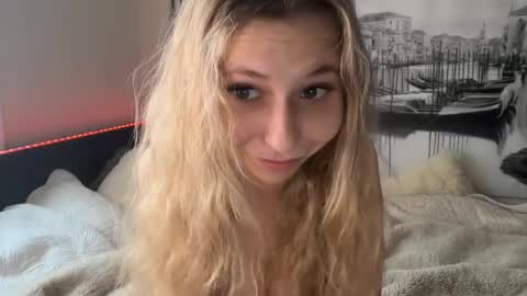 Anya online show from 01/12/26, 04:23