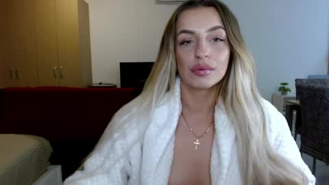 Anya online show from 05/11/26, 06:16