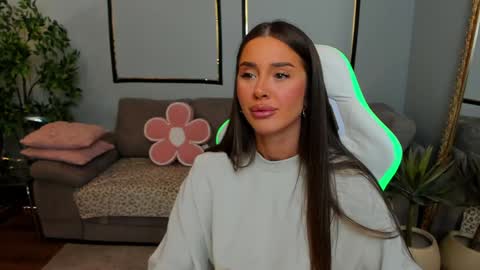 Anya online show from 03/24/26, 12:43