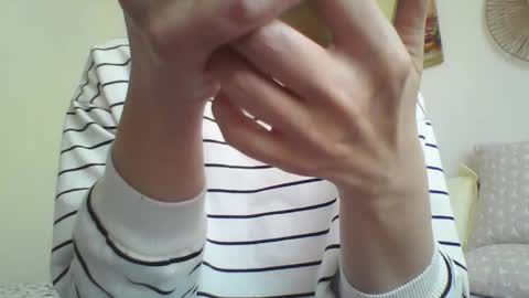 Anyaros online show from 04/25/26, 10:51