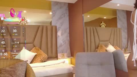 Snapshot of anyawink chatting on 09/23/25, 04:48 anyawink online show from 09/23/25, 04:48